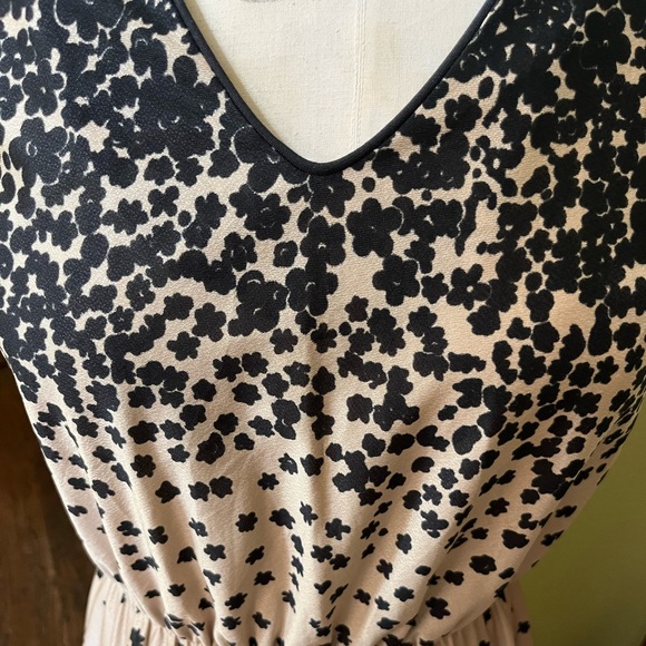 Vintage Malouf of Dallas raining flowers dress - Picture 3 of 11